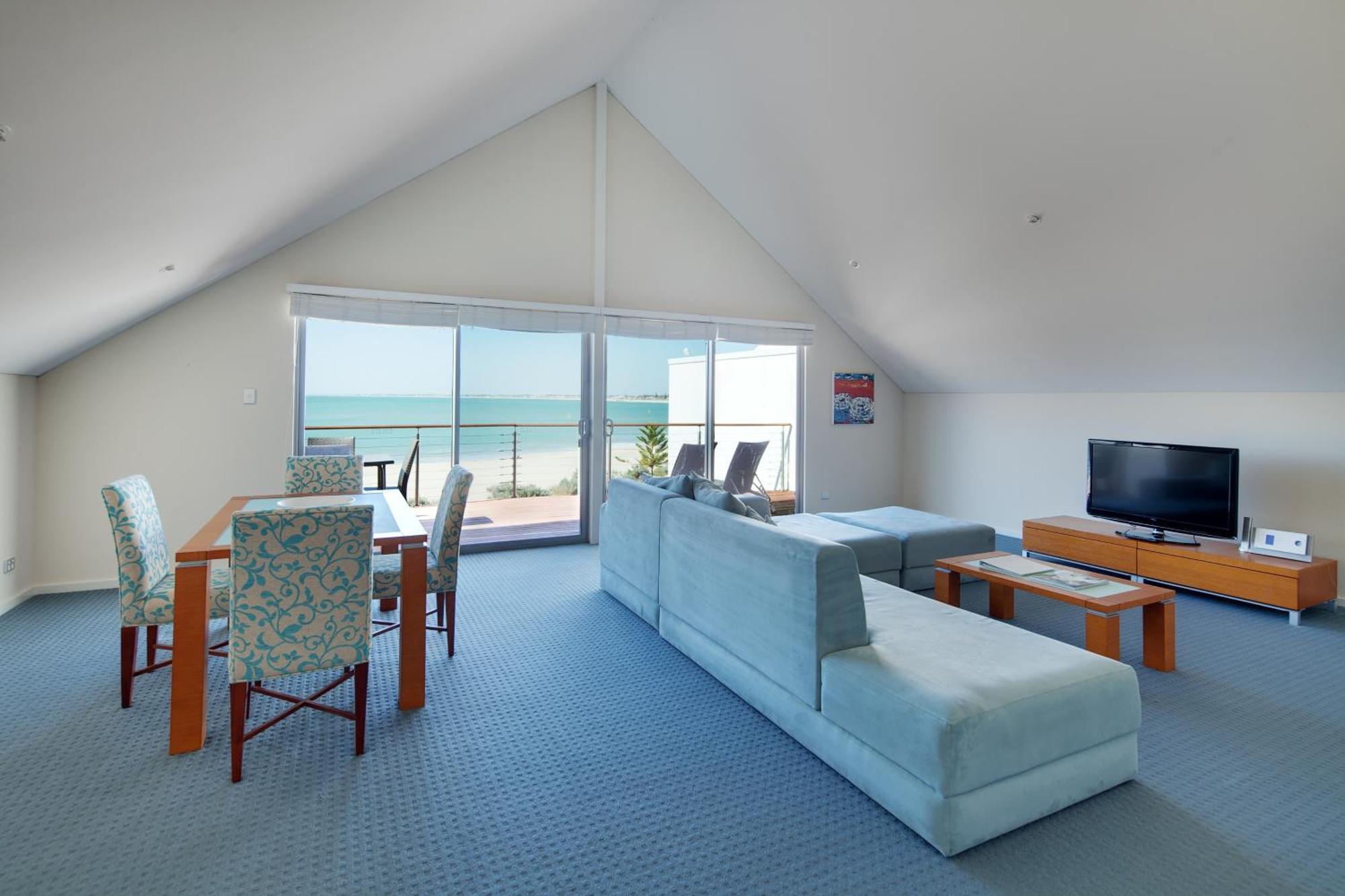 Seashells Mandurah Hotel Bagian luar foto
