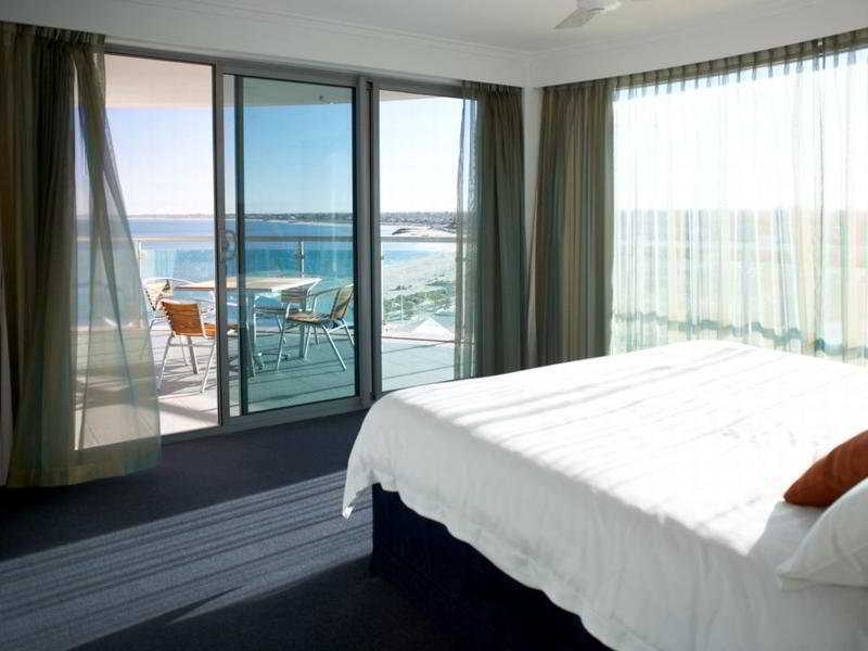 Seashells Mandurah Hotel Bagian luar foto